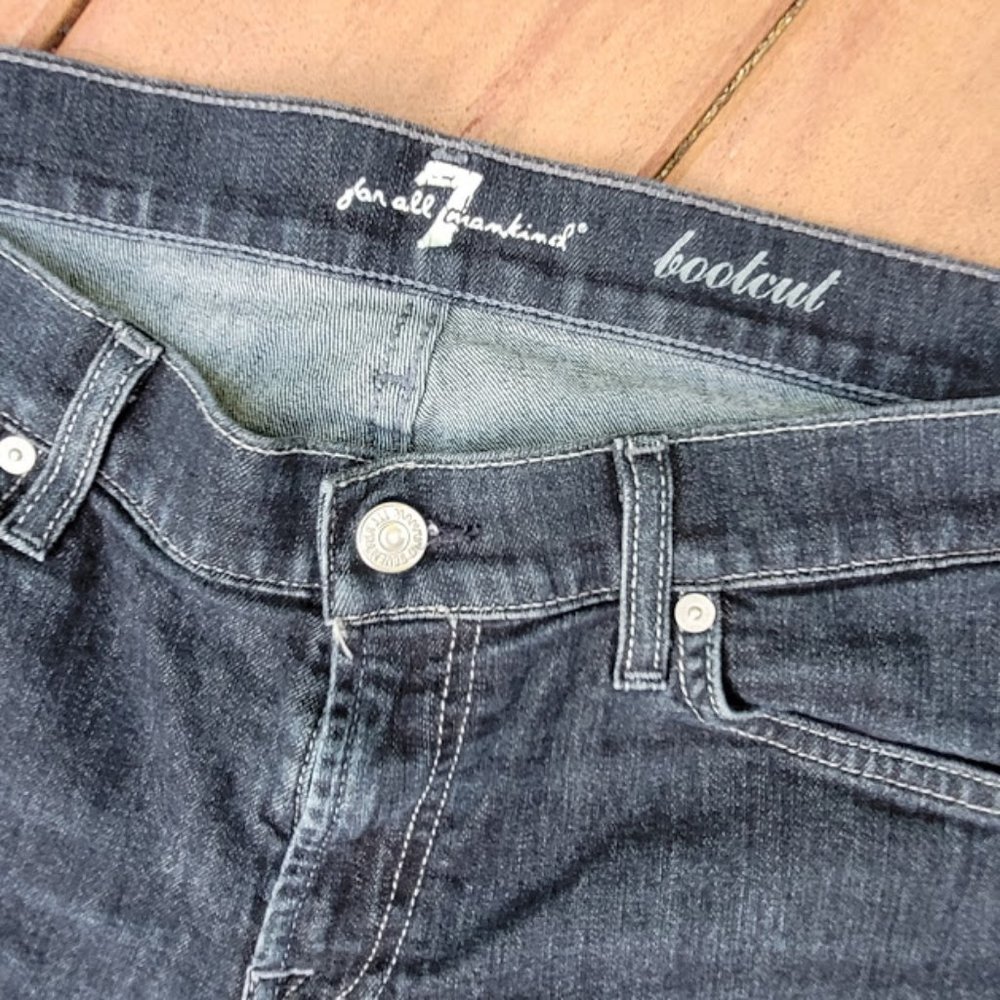SOLD: 7 For All Mankind Dark Wash Denim Jeans 32 Bling Trend Style Comfy Bootcut - Picture 3 of 6